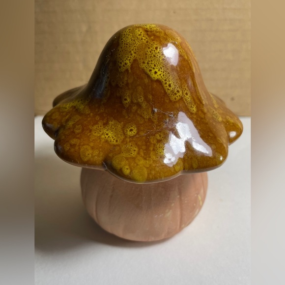 Mushroom Decor - Picture 3 of 4